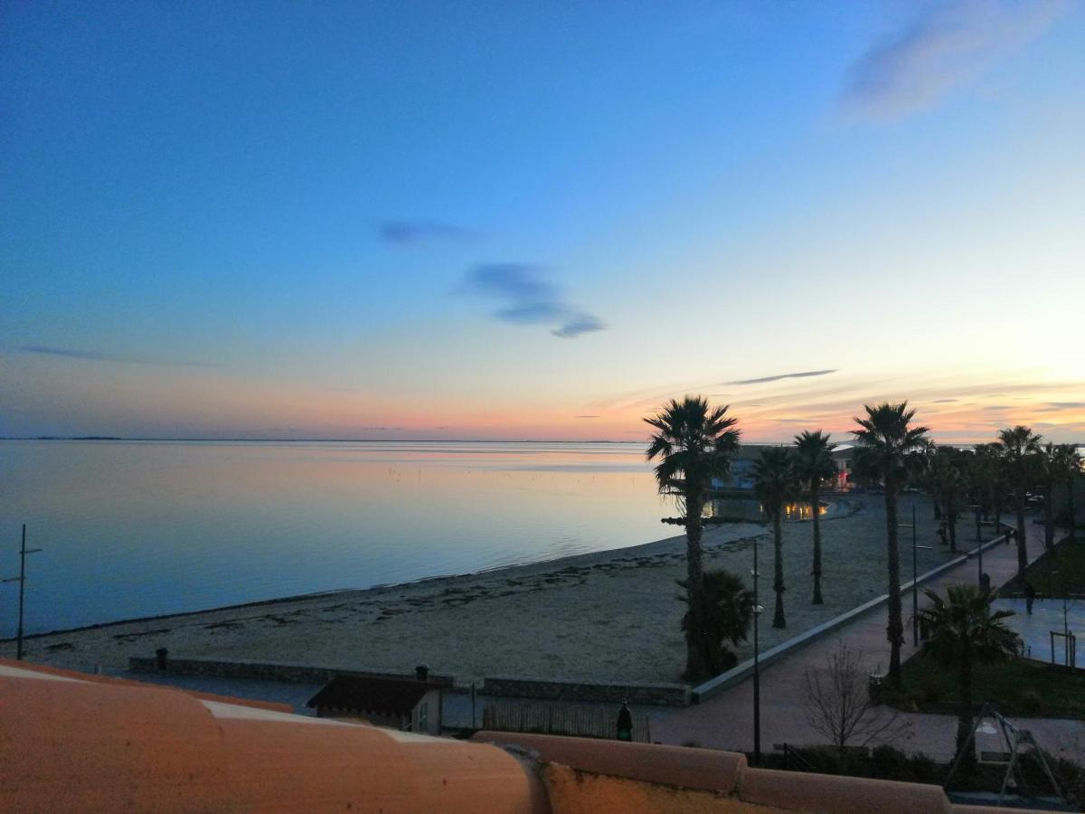 Le Sud Sur Plage Meze Luaran gambar